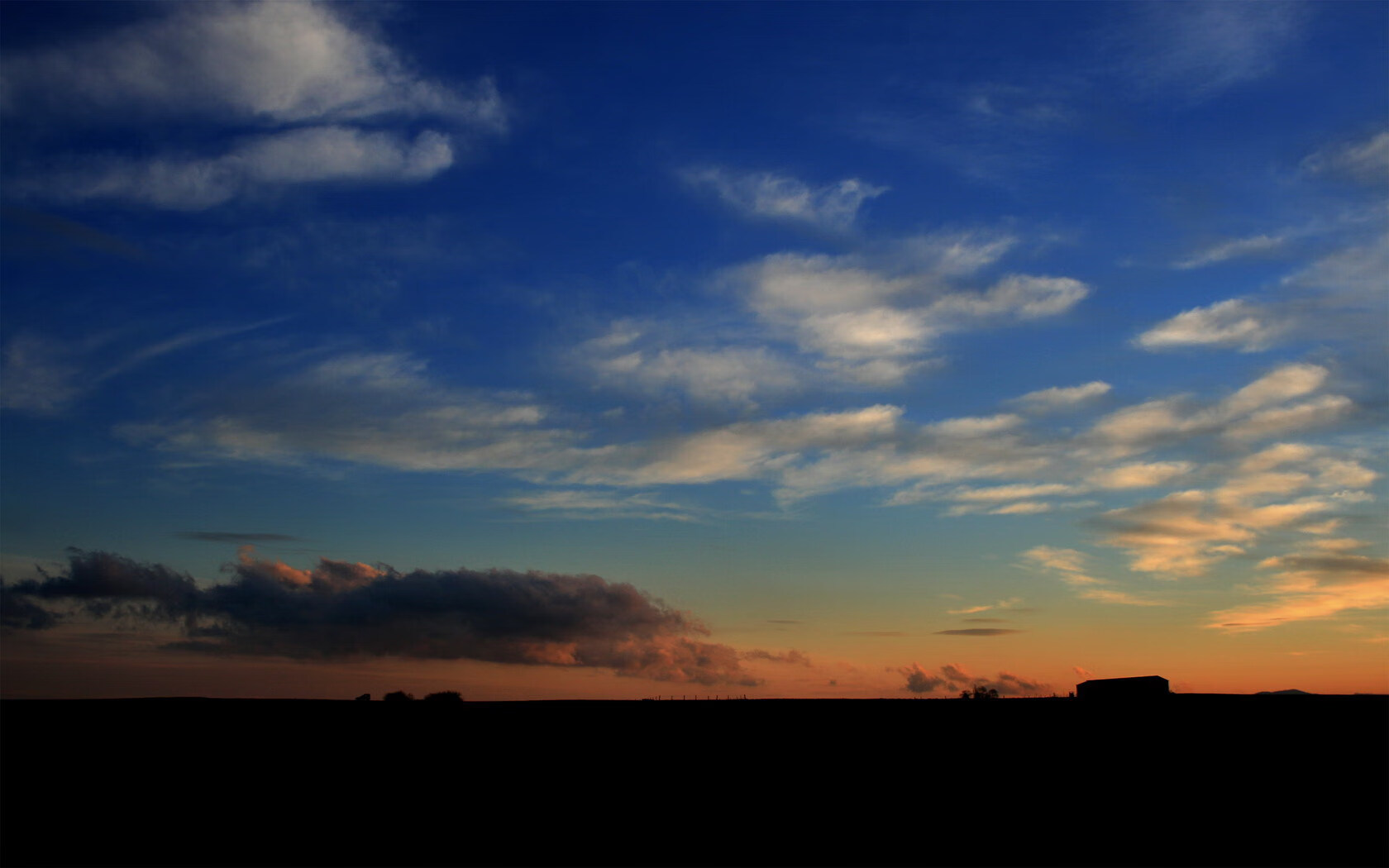 澳大利亚袋鼠队注重整体配合，创造更多进攻机会，澳大利亚袋鼠集团有限公司